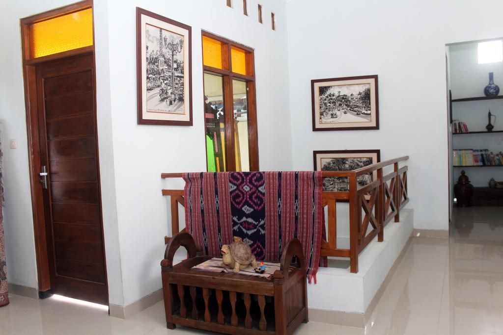 יוגיאקרטה Griya Kedasih Guesthouse מראה חיצוני תמונה
